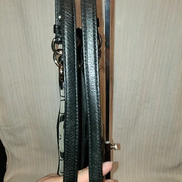 Coach Black & Grey Signature Canvas Penelope - Picture 10 of 16